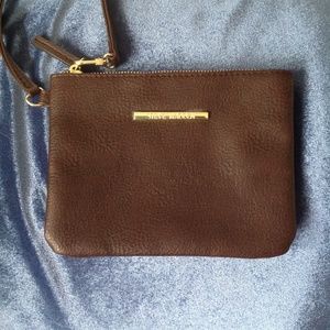 Steve Madden Leather clutch